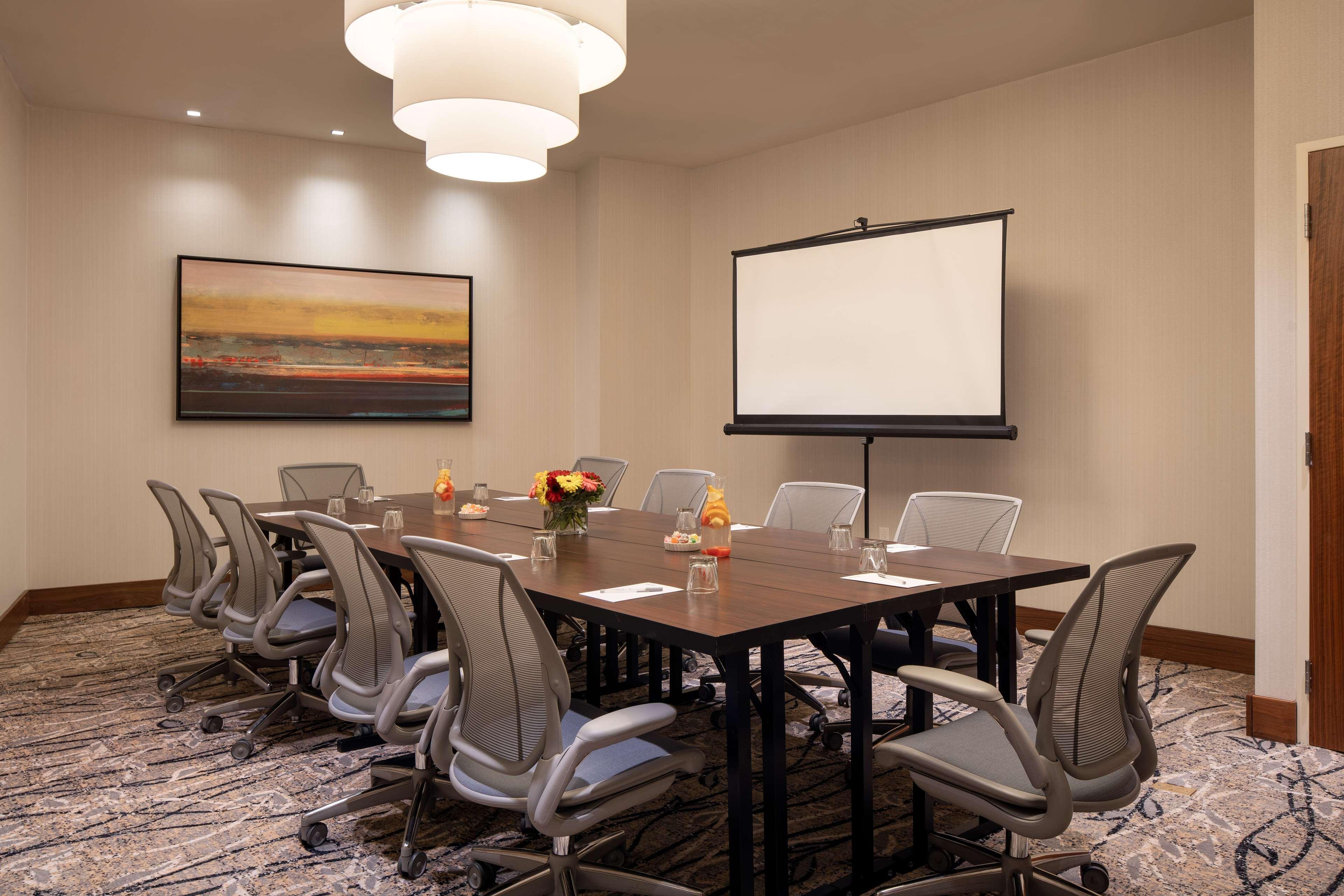 Hilton Garden Inn Long Island City Ню Йорк Екстериор снимка